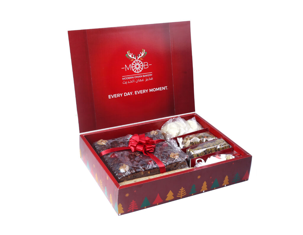 Buy Christmas Hamper Box Oman Best Christmas Hamper Box In Oman Modern Oman Bakery